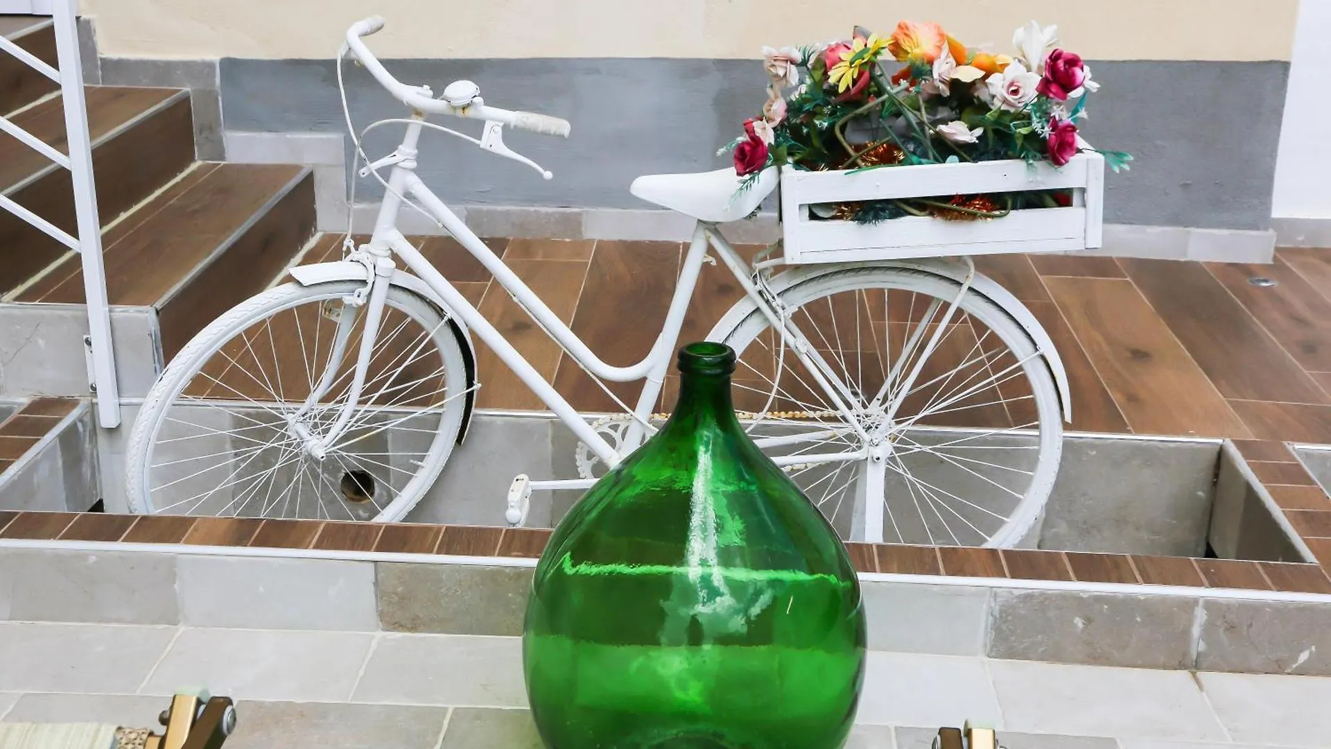 Apartament La Dimora Di Rebecca Bari 0*,  Włochy